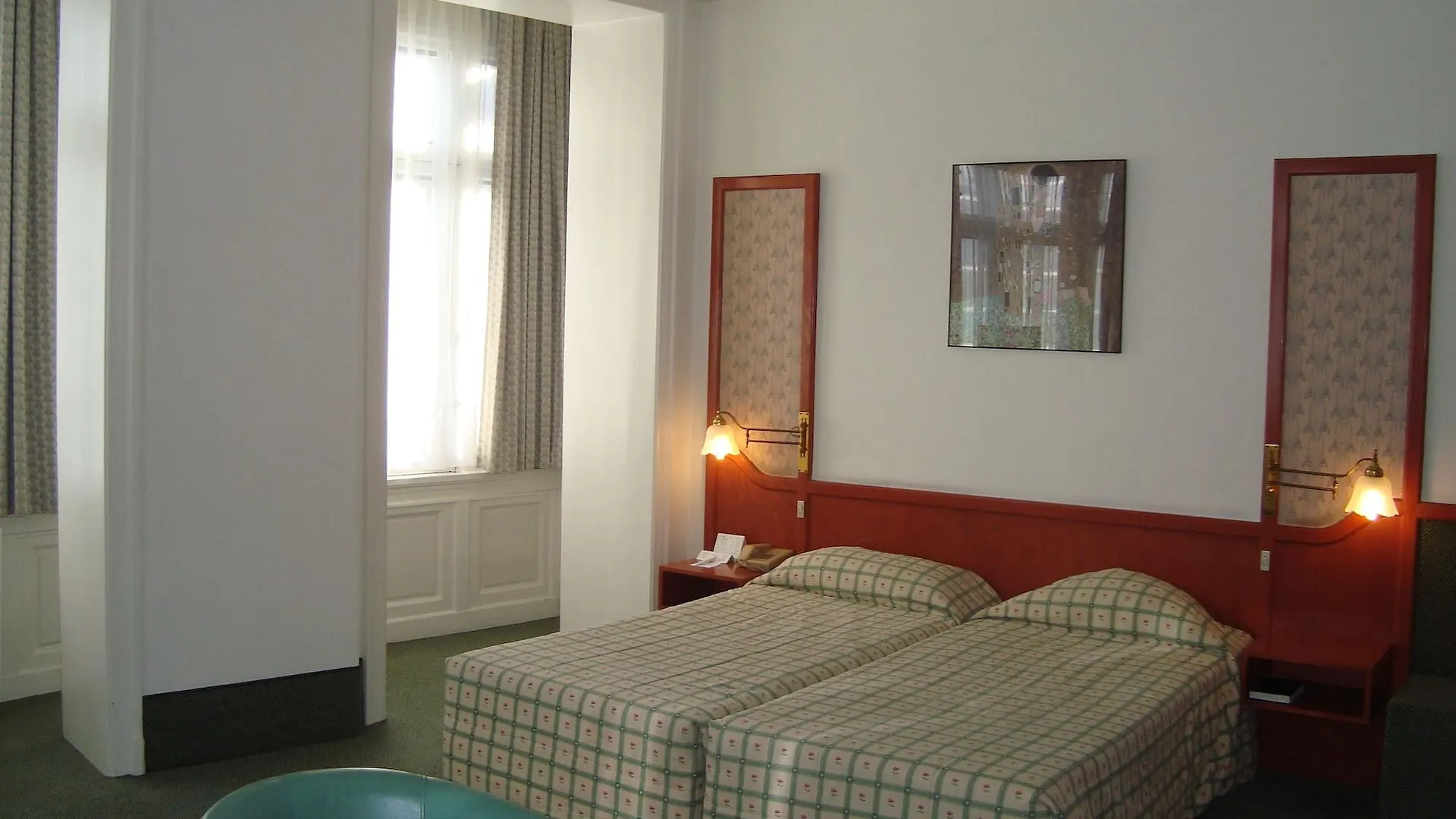 ***  Hotel Le Dome Brusel Belgie