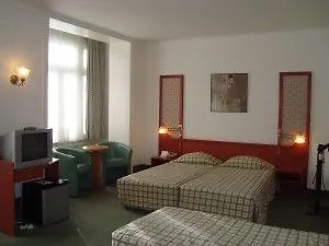 Hotel Le Dome Bruksela