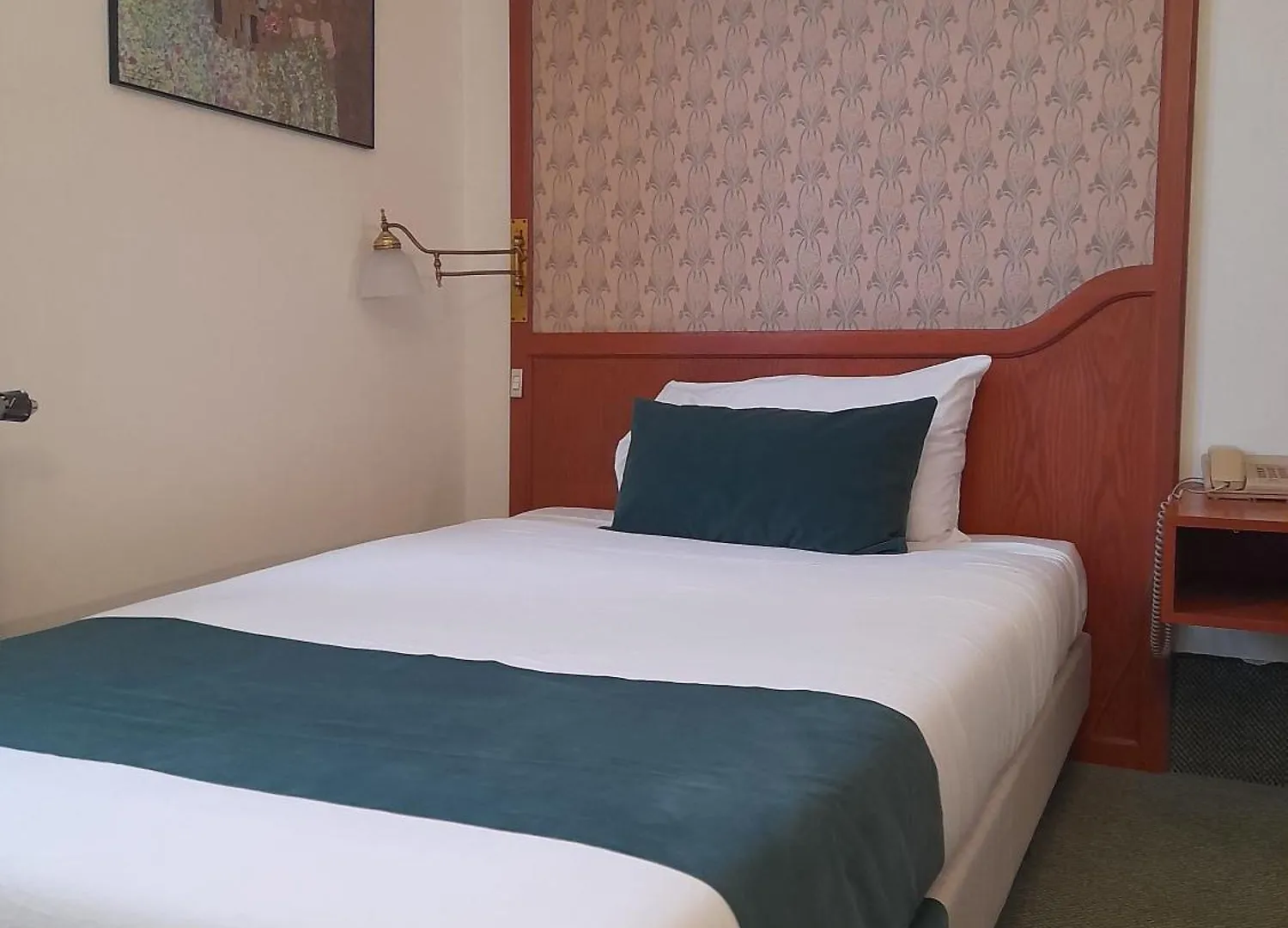 Hotel Le Dome Брюссель